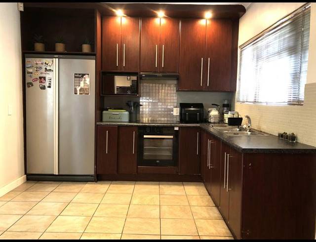 3 BEDROOM HOUSE FOR SALE IN LANSDOWNE